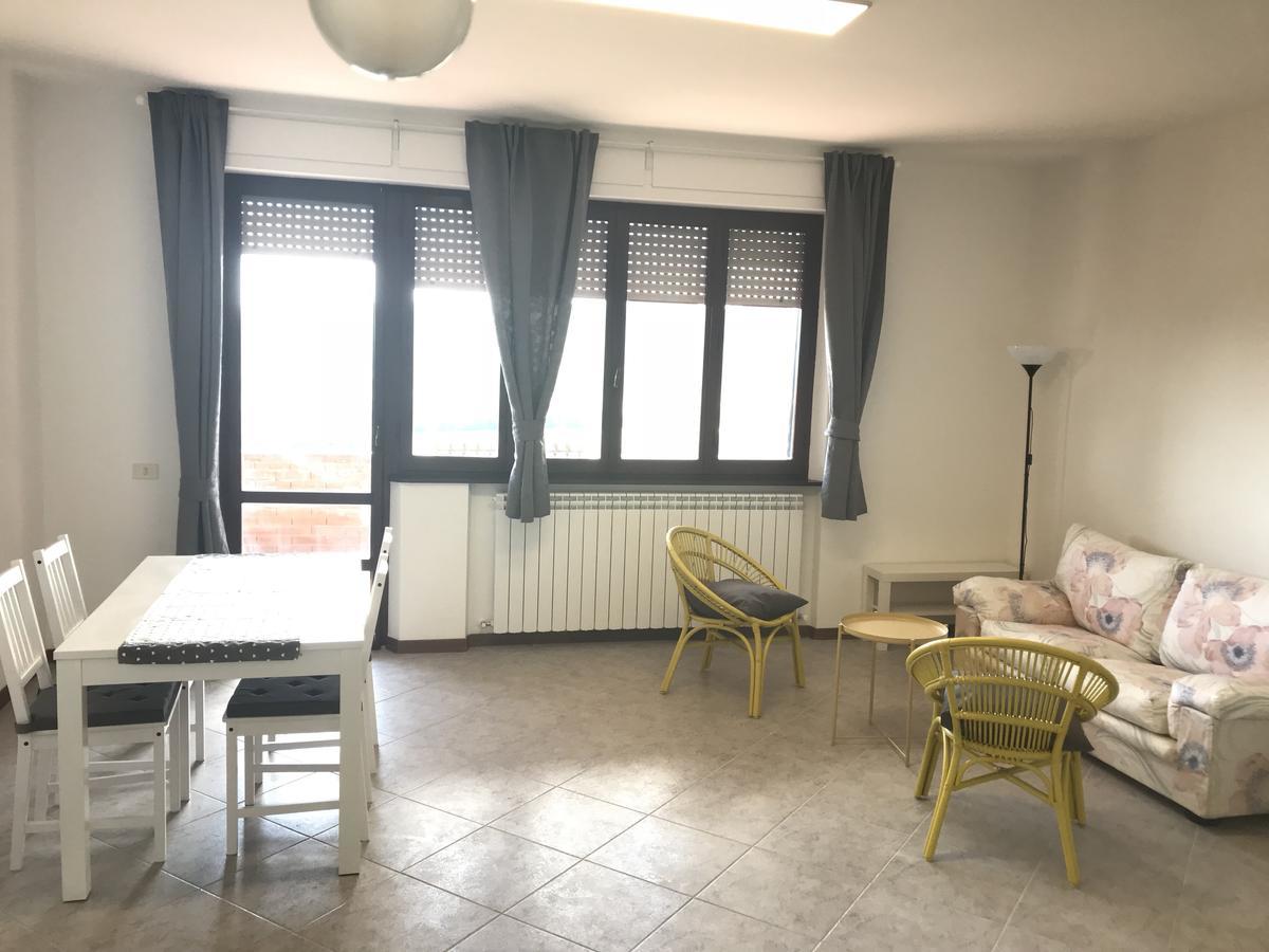 Appartamento Oscar Tuoro sul Trasimeno Bagian luar foto