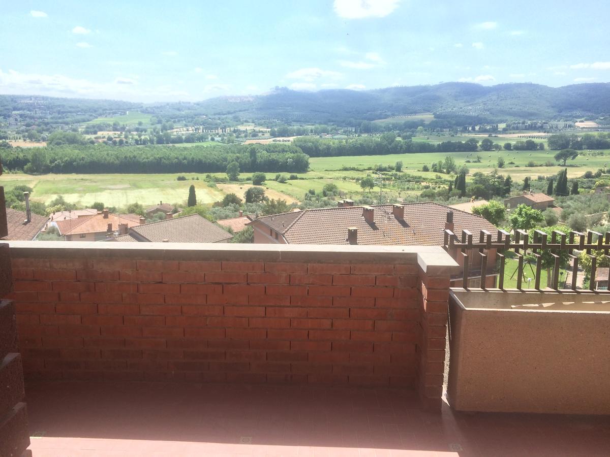 Appartamento Oscar Tuoro sul Trasimeno Bagian luar foto