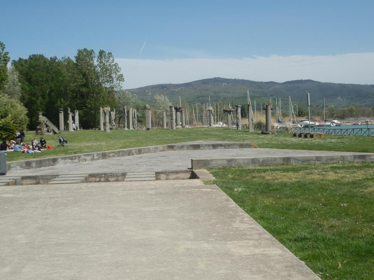 Appartamento Oscar Tuoro sul Trasimeno Bagian luar foto